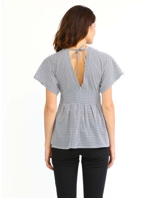 Хлопковая блуза с треугольным вырезом - Модель Верх-Низ2