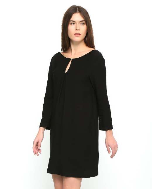 Платье с боковыми карманами и V-образным вырезом - Модель Верх-Низ